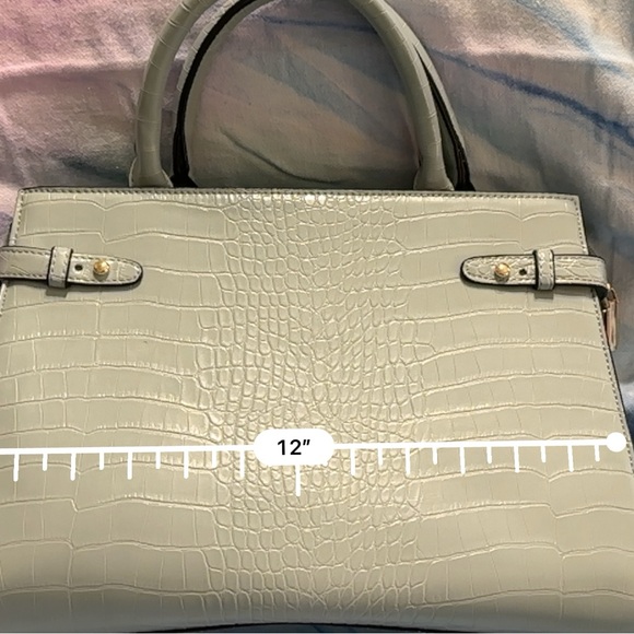 💼 Croc-Embossed Structured Handbag – Sage Green - Picture 7 of 7
